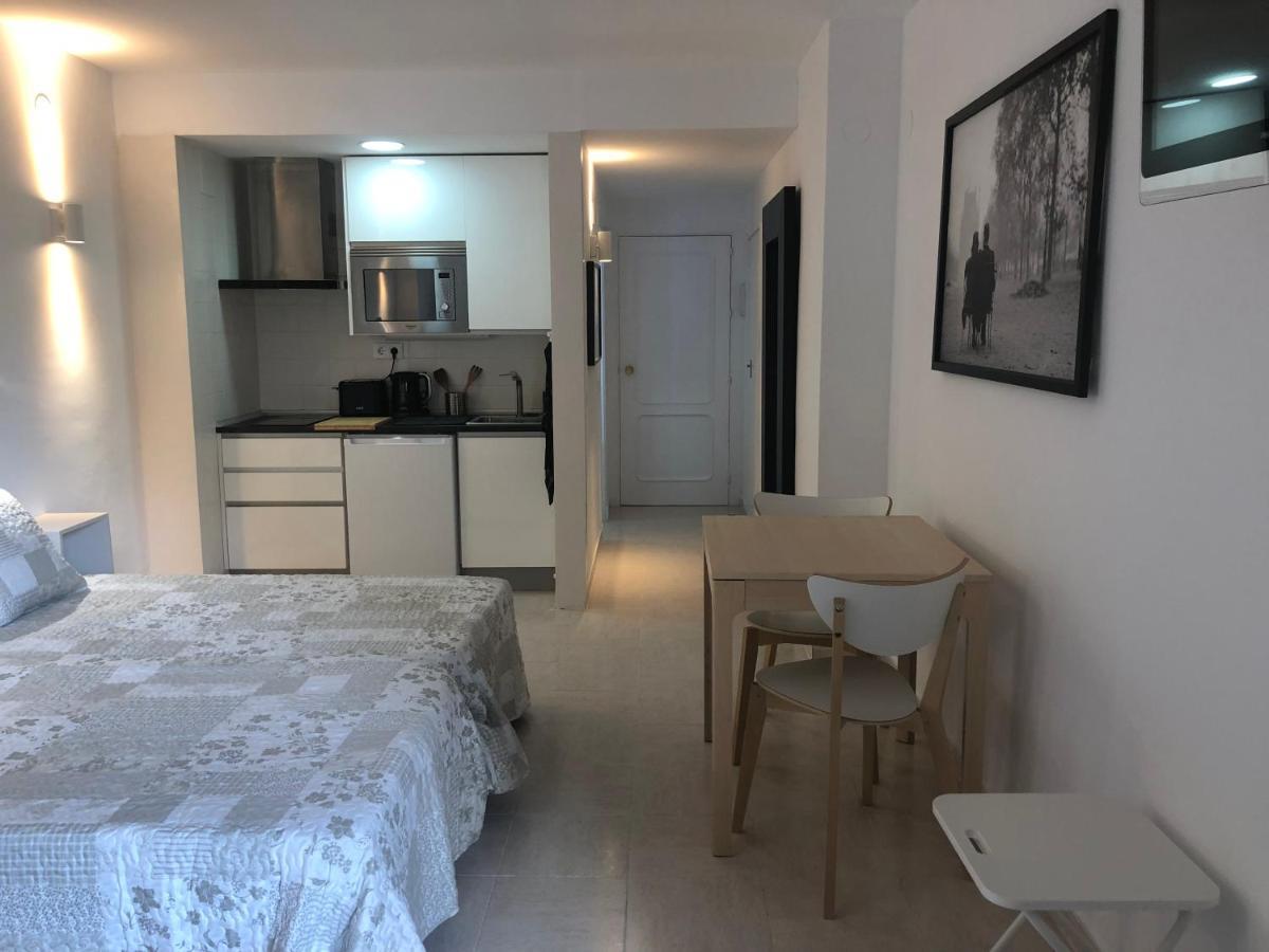 Estudio Luxury Primera Linea De Playa Almunecar Parking Gratuito Luaran gambar